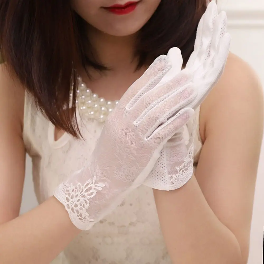 

Mesh Sunscreen Gloves Fashion Flower Anti-Slip Sun Protection Gloves Mittens Full Finger Lace Gloves Women Driving