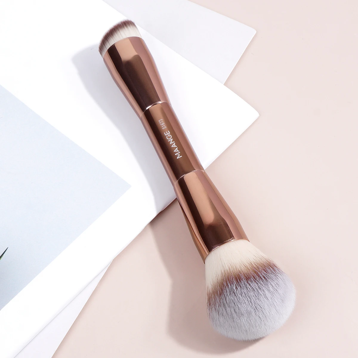 Description Picture 3 of itemMAANGE 1PCS Foundation Makeup Brush Double Head Concealer Contour Brush for Liquid Soft Dense Hair Facial Cosmetic Makeup Tools