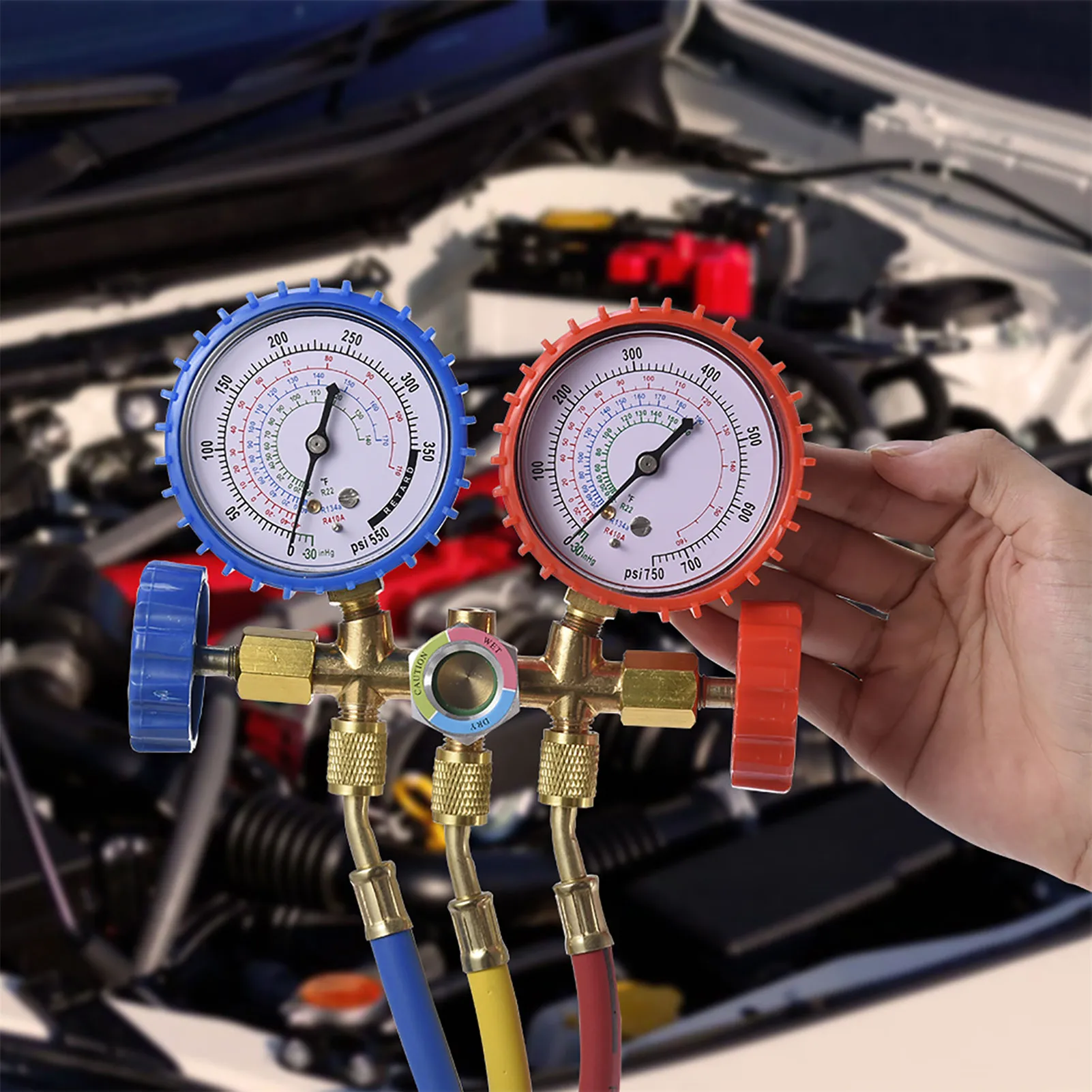 The refrigerant AC level gauge kit is packaged in a cardboard box and features a large knob that is easy to grip 4