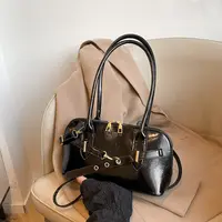 Retro Handheld Commuter Bag Women's Autumn Winter 2024 New Trendy Underarm Bag Large Capaci Bowling Bag Faionable Daily Use