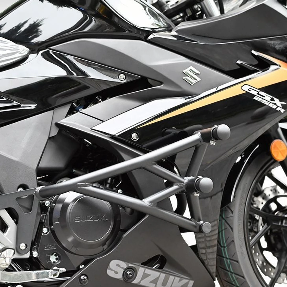 오토바이 엔진 보호 바 범퍼 액세서리 보호 바 탄소강 바 스즈키 GSX250R GSX 250R용