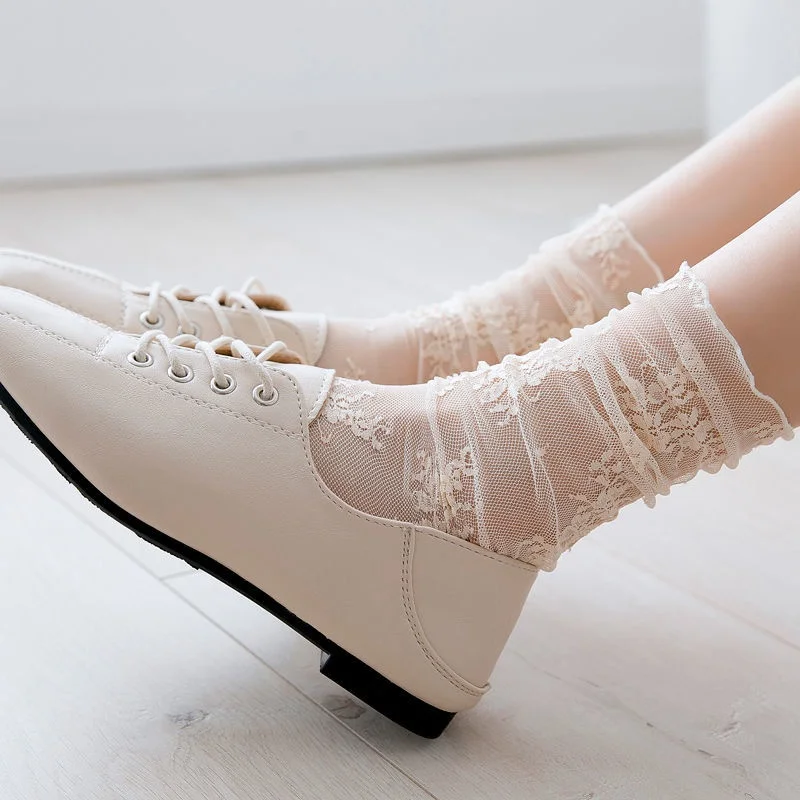 Women's Harajuku Socks Ladies Breathable Transparent Floral Lace Socks Sweet Mesh Fishnet Sock Soft Breathable Socks Hosiery Sox