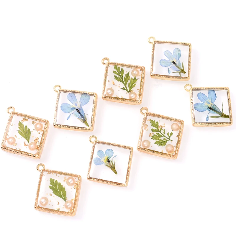 

12Pcs Square Plated Epoxy Real Dried Flower Resin Charms Hibiscus Daffodils Plum Daisy Petal Pendant for Jewelry Making Earring