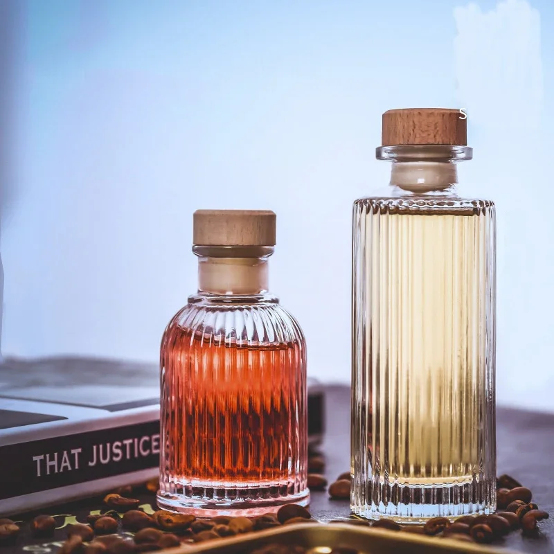 Whiskey Decanter Set Cute small capacity whiskey decanters novelty lead-free glass bottle for Liquor Scotch Bourbon