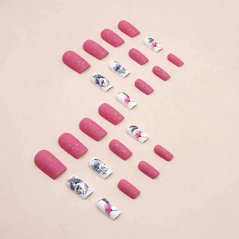 Nail Polish 24 Pcs Press on Nails Pink Gradient Nail polish Glossy Artificial Finger Manicure Reusable False Nails Women