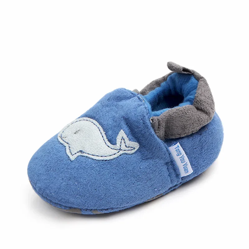 Winter Newborn Baby Birth Shoes Cute Animal Bear Elk Pattern Anti-slip Shoes for Baby Star Crib Babies