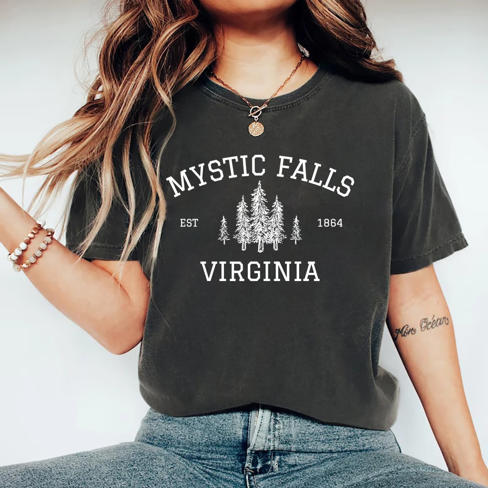 Mystic Falls Virginia T-Shirt Vampir Fan Shirt Salvatore Brüder T-Shirt Frauen Kleidung Kurzarm Grafik T-Shirts Frau T-Shirt
