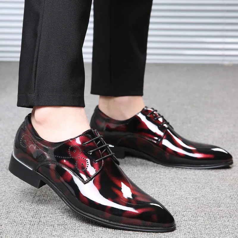 2023 Autumn New British Style Men's Business Casual Leather Shoes Fashion Explosion Formal Large Size Men's Shoes D2369