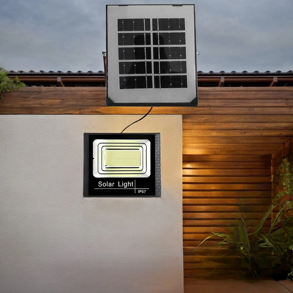 Solar Powered Outdoor Street Light IP67 Waterproof Smart Wall Light Flood Light Light Sensor Spot Lights for Garden Courtyard