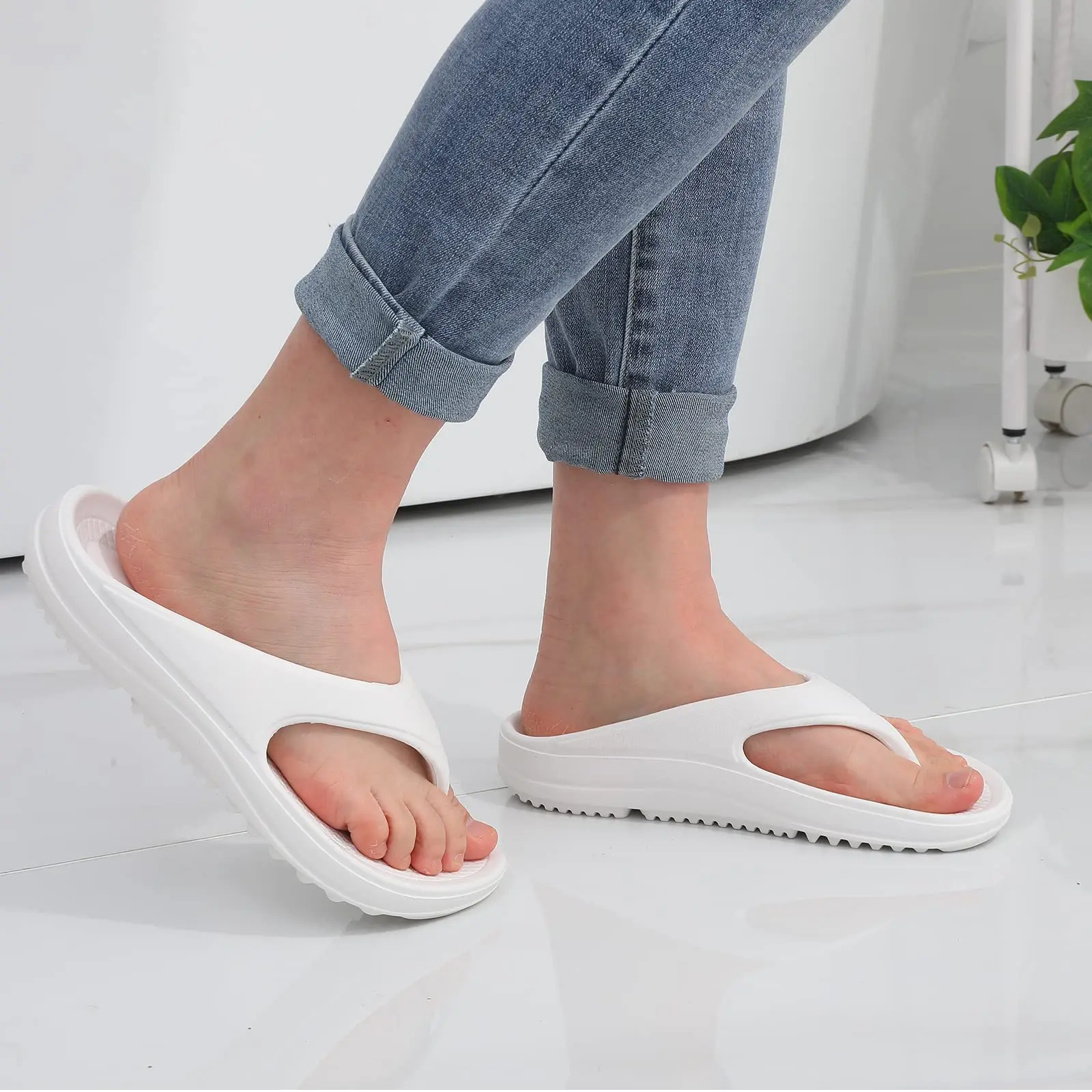 Shevalues Orthopädische Flip-Flops für Herren, rutschfeste Unisex-Sandalen, unübertroffener Komfort, Badezimmer-Hausschuhe für Plantarfasziitis – Detail 15