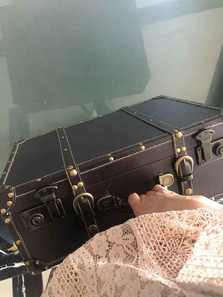 Luxury Vintage Suitcase House Living Box Travel Luggage Clothes Organizers Storage Box Large Capacity Wooden Boxes