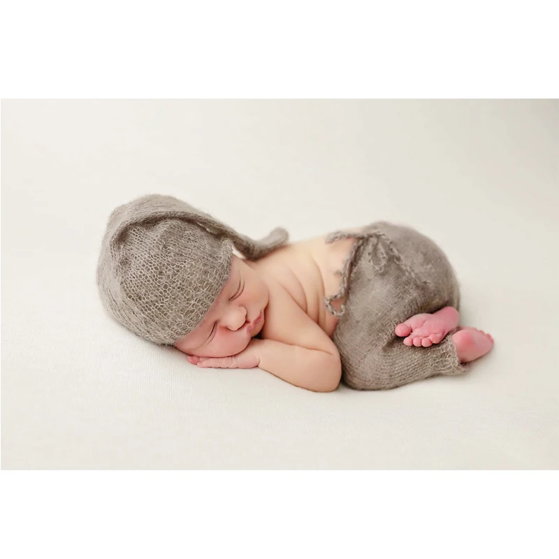 

2pcs Newborn Photography Props Suit for Baby Girls 0-2M Photo Costume Knit Pants Beanie Cap infant Milestones Photoshoot Outfit