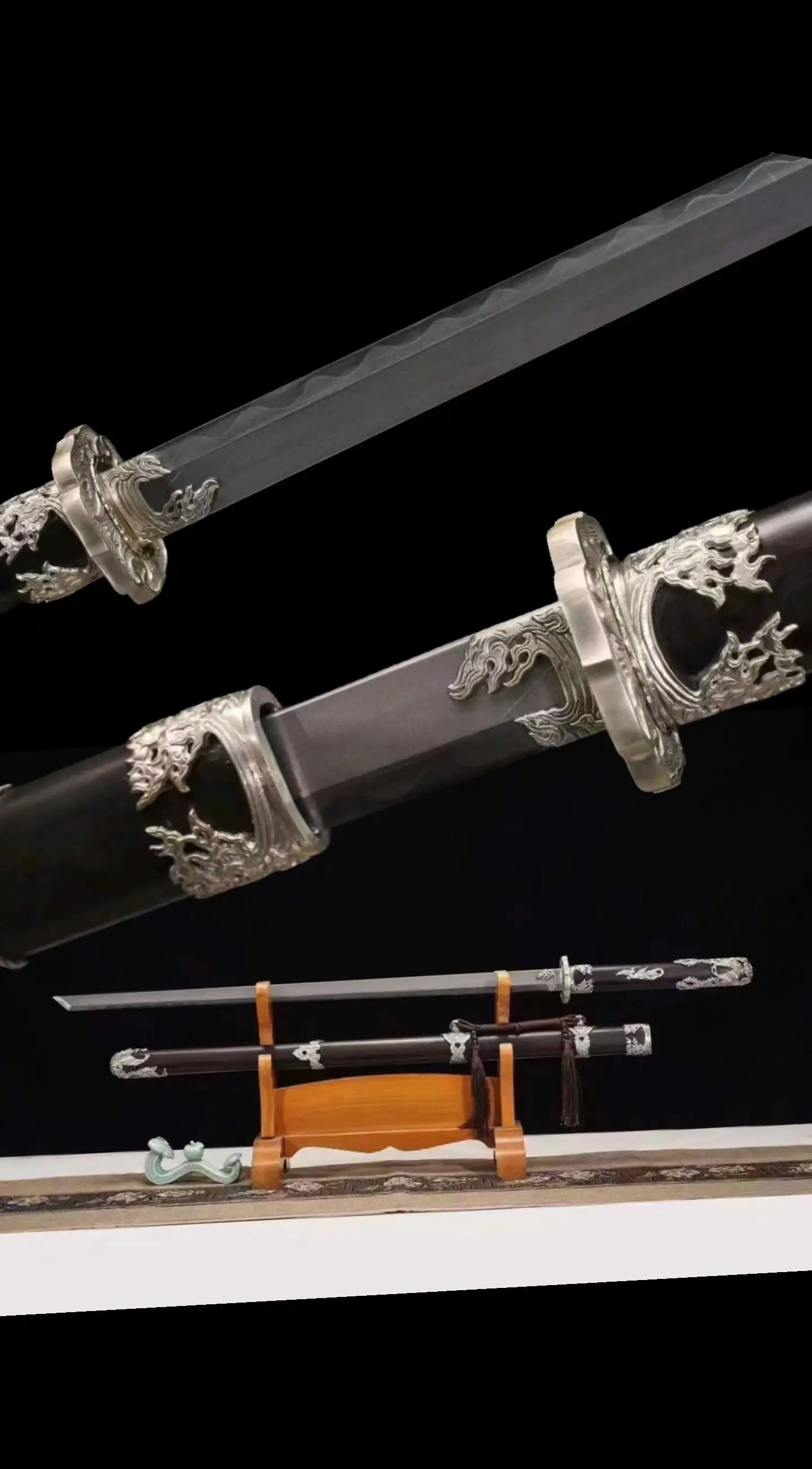 

Fire Phoenix Sword, Real Handcrafted Multi Refined Woots Steel Blade, Chinese Kungfu Wushu Battle War Weapon Dao, Unsharpen