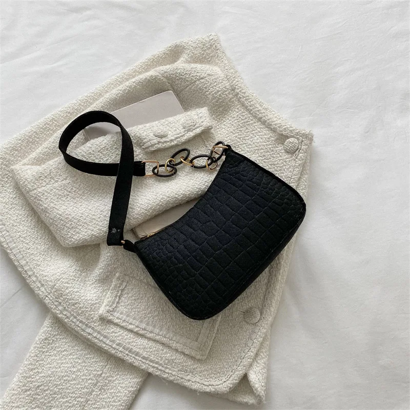 

Fashion Felt Shoulder Bags for Women Women's Subaxillary Bag Design Advanced Texture Armpit Handbags Purses Crescent Saddle Bag