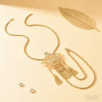 Collier luxueux et complexe, sculpté et incrusté, en or, style palais vintage, bijou essentiel pour les mariages et les occasions spéciales 4