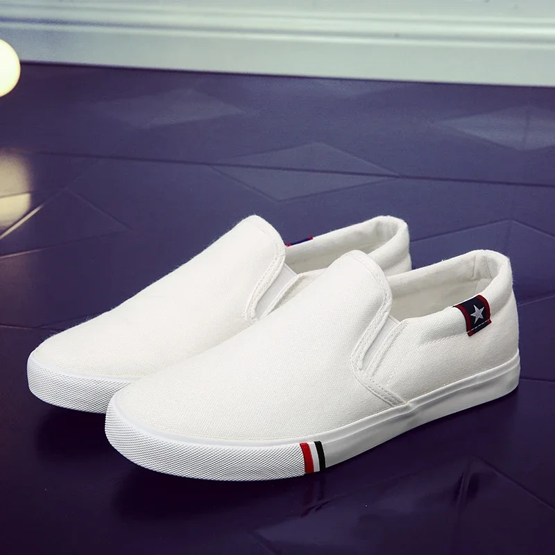 Men Casual Shoes Slip on Canvas Loafers Comfortable Walking Flats for Man Dude Non Slip Soft Moccasins Sneakers Summer 2