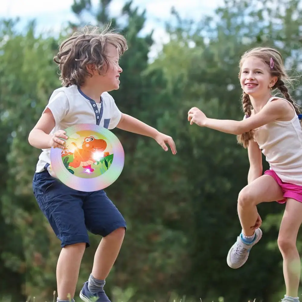 Description Picture 3 of itemLED Flying Disc Flashflight Light Up Flying Discs Idea For Boys Girls Kids Adults Birthday Summer Outdoor Sport Disc