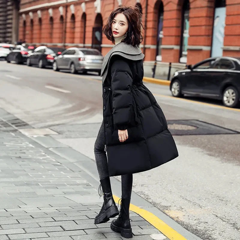 2023 New Popular Doll Large Polo Neck Temperament Waist Wrapped Down Coat Women Mid length Over Knee White Duck Down Coat Trend