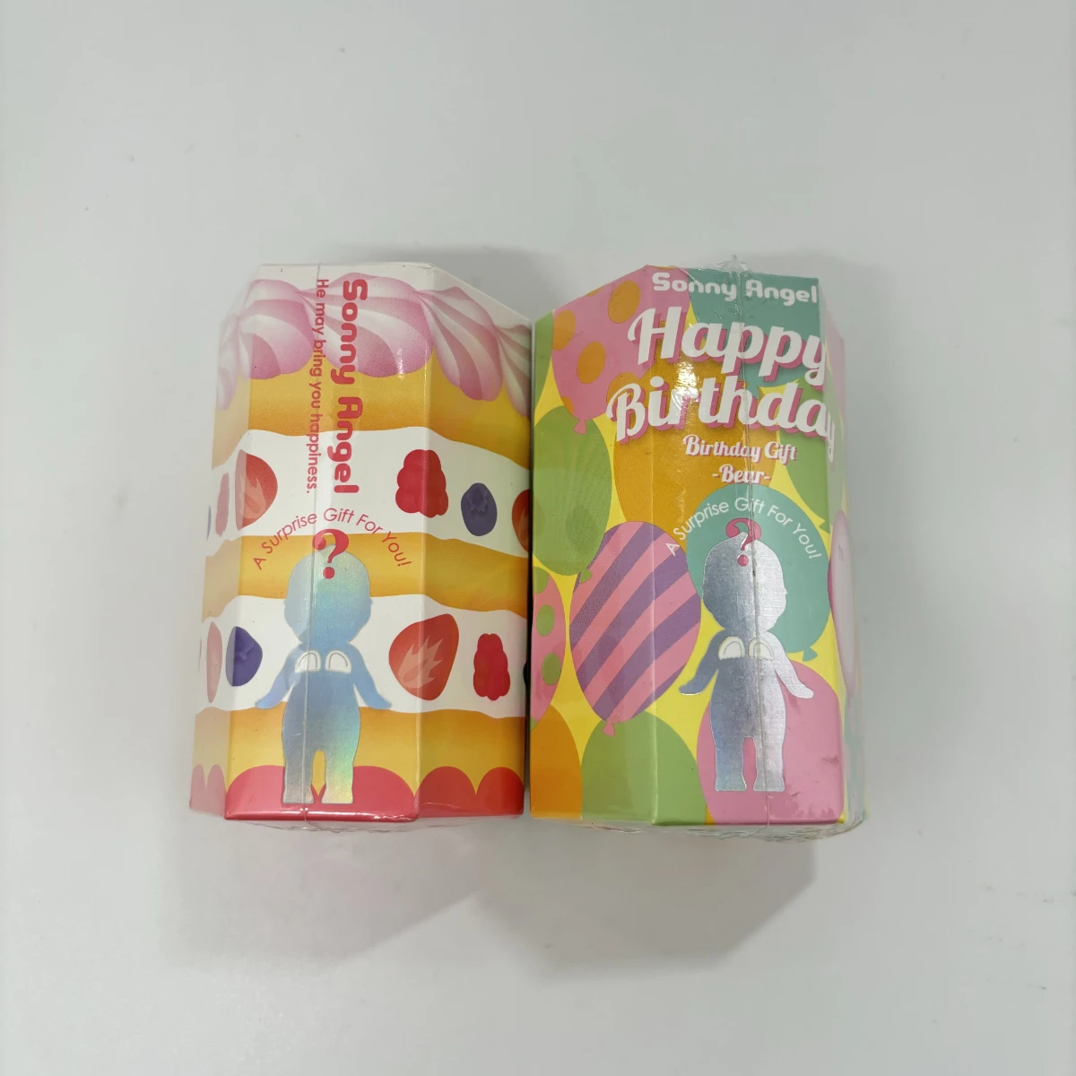 SonnyAngel Mini Figure: Happy Birthday Gift Bear Blind Box Toy