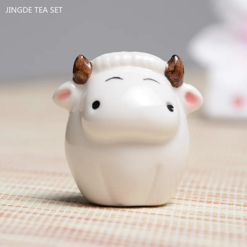 Mini 12 Chinese Zodiac White Porcelain Tea Pet Boutique Can Raise Handmade Tea Doll Cute Animal Ornaments Tea Set Accessories
