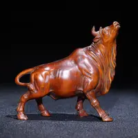 New European-style Cow Statue Zodiac Ox Animal Sculpture Retro Interior Decoration Figurine Handmade Wood Carving Ornament Feng 1