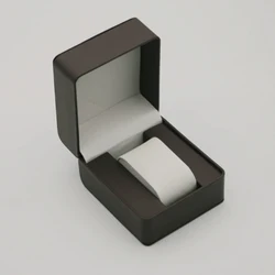 Round - Corner PU Leather Pull - String Watch Box with Flip Cover - Elegant Display and Storage Solution (Brown)