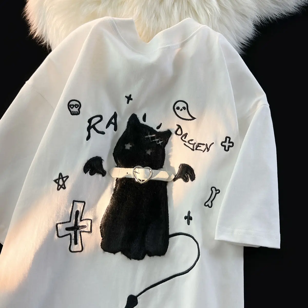 

American retro embroidered cat short-sleeved T-shirt for women sweet and cool y2k loose design niche trendy brand subculture top