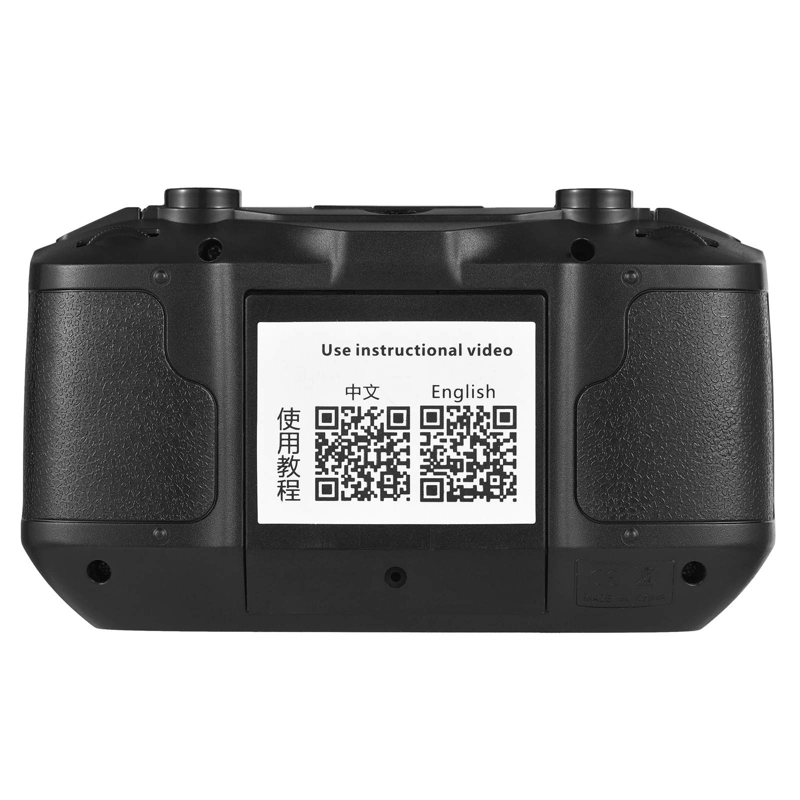Télécommande pour bateau de pêche RC GPS D19/D20 - Portée 500m, posée sur un bateau