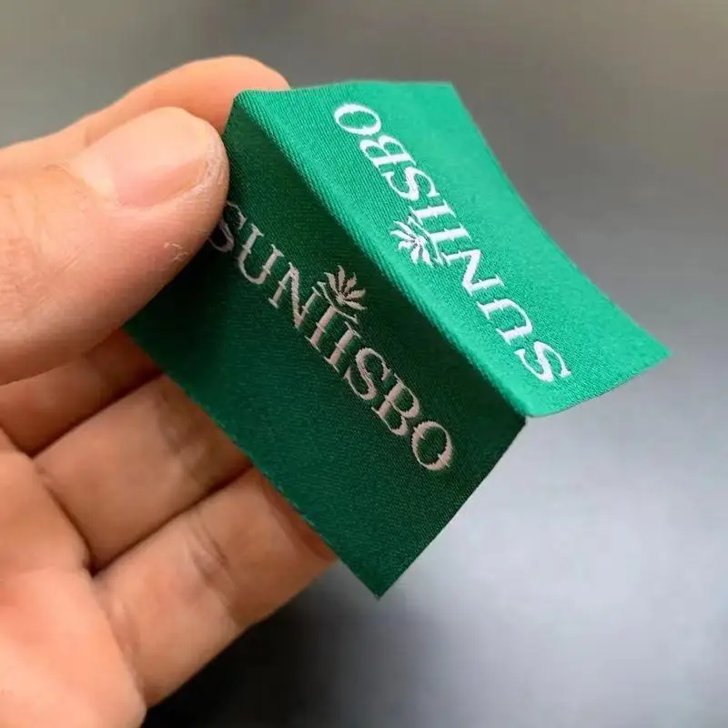 Woven Labels with High Quality Durable Woven Tags