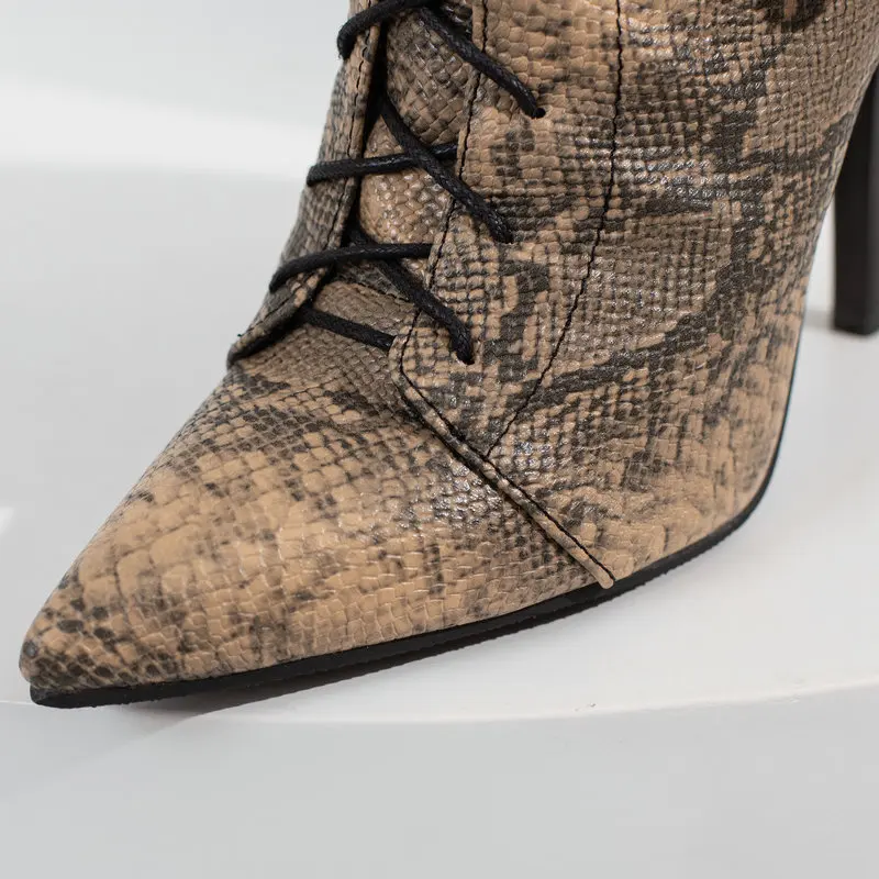 2022 New High Heels Boots Women Pointed Toe Stiletto Booties Sexy Fashion Chain Decorate Patchwork Lace Up Men Shoes Big Size 48