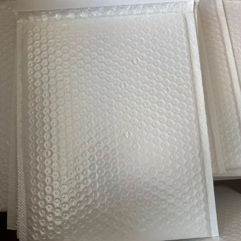Versatile Waterproof & Shockproof Bubble Bags - Set of 30