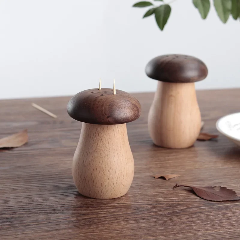 

1pcs Creative and cute mushroom walnut solid wood toothpick holder for household use