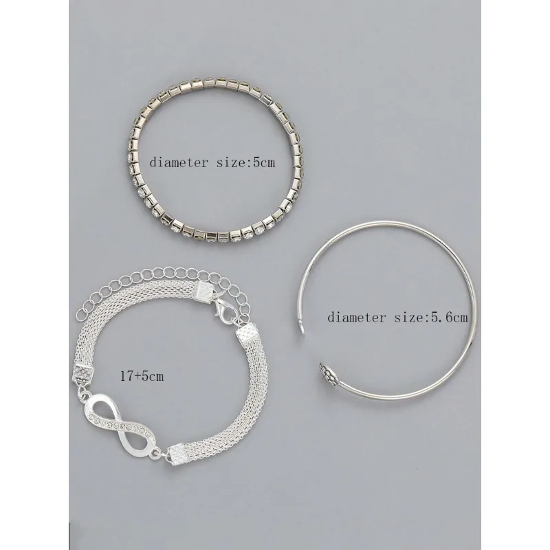 أساور على شكل قلب مرصعة بأحجار الراين والكريستال 5