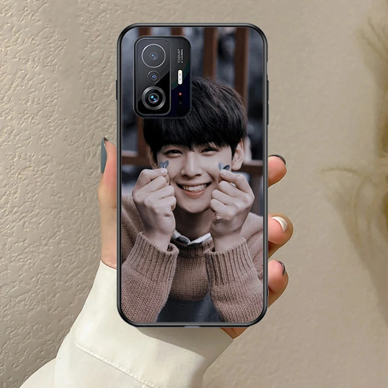 Cha EunWoo Stylish Designer Phone Case