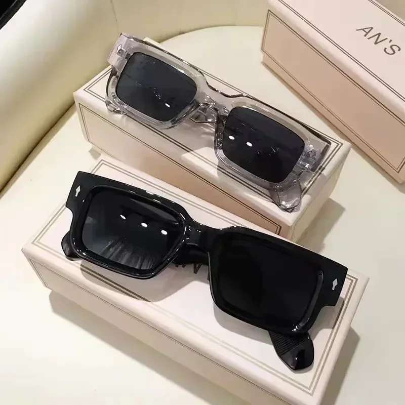 1pc-Unisex Plastic Fashion Square Frame Sunglasses