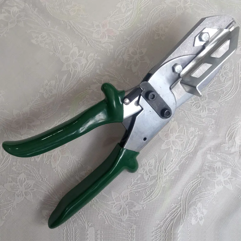 sharp-screen-printing-squeegee-strip-scissor-green-color-one-piece-rubber-cutter-easy-to-operate-glue-length