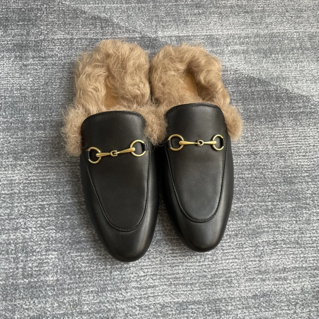 Top grade cowhide material round toe flat bottom half slippers, wool outdoor anti slip casual shoes,metal buckle fashion sandals 3