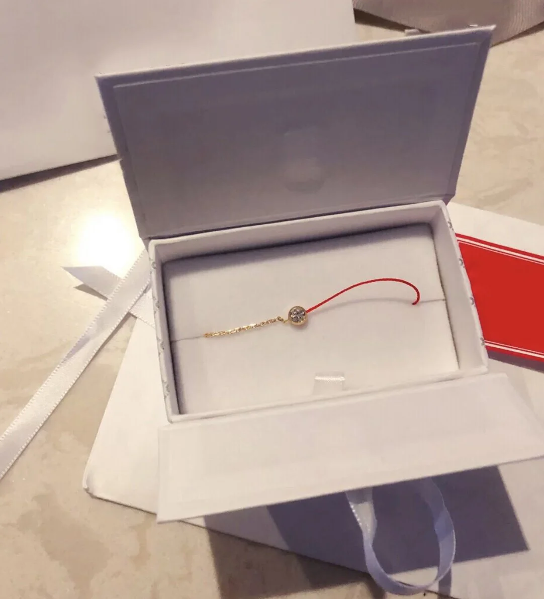 2022 Brand French Red Rope Bracelet Jewellery Dating Cute, Fashionable And Versatile Diamond Inlay Lucky Red Rope