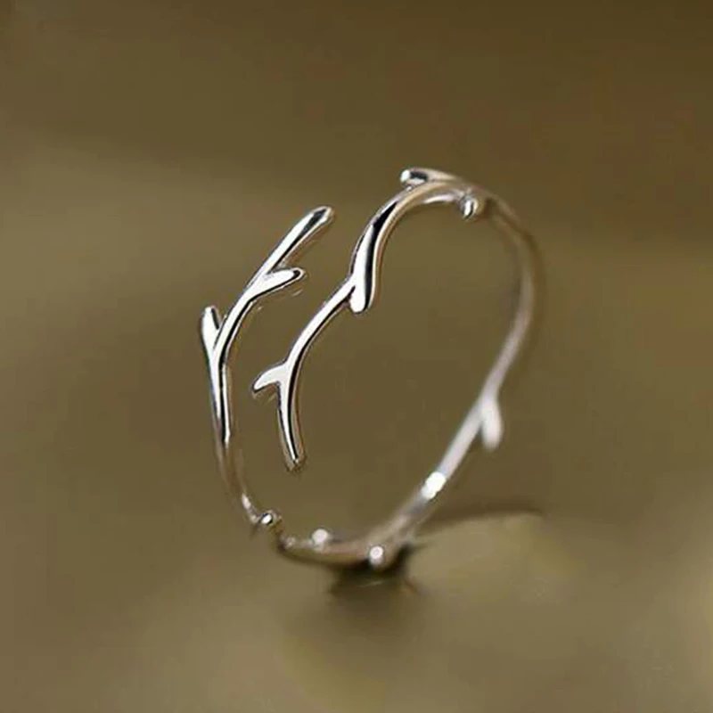 Silver Branch Ring S3e2695c4df1b428f84fb3c3e57d3a784o