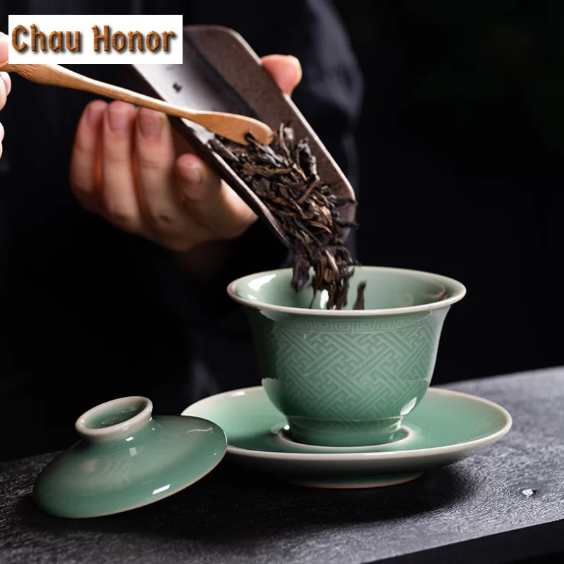 Longquan Celadon Plum Green Tea Set Complete Set Boutique Tea Ceremony Set Tea Brewing Teapot and Tea Cup Set Tableware Craft