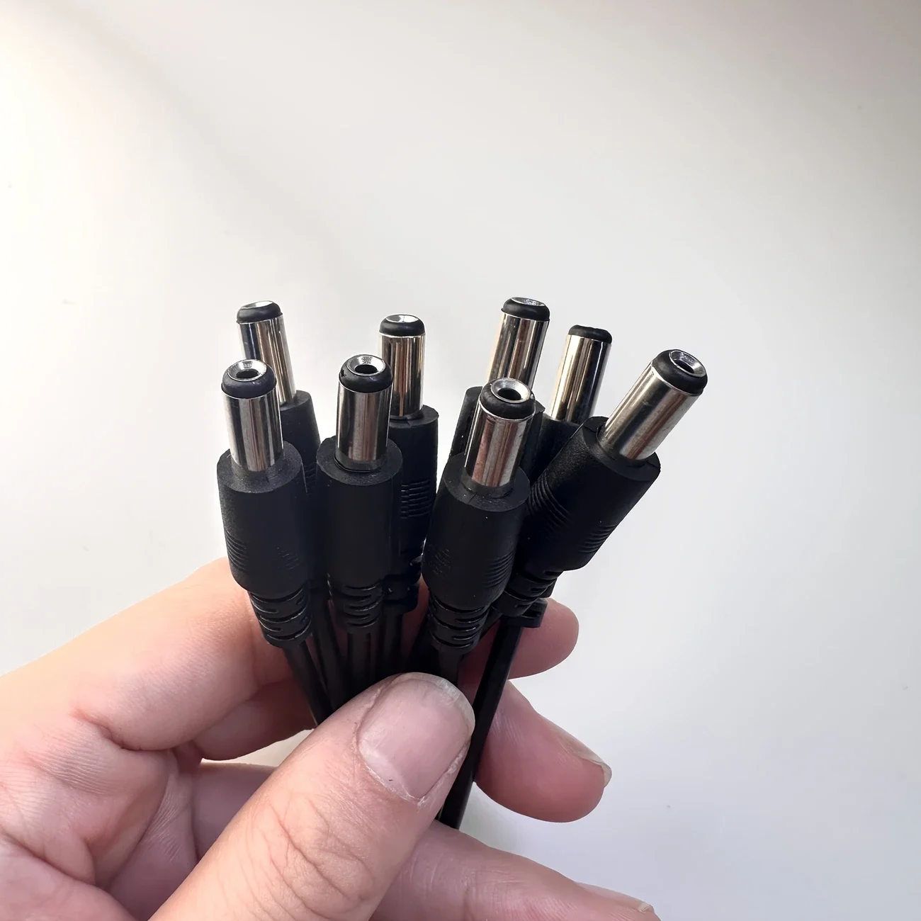 12V DC Power Splitter Cable, 1 Female to 8 Male/1 Female to 2 Male Connectors 2.1*5.5mm Plug For CCTV Cameras 6