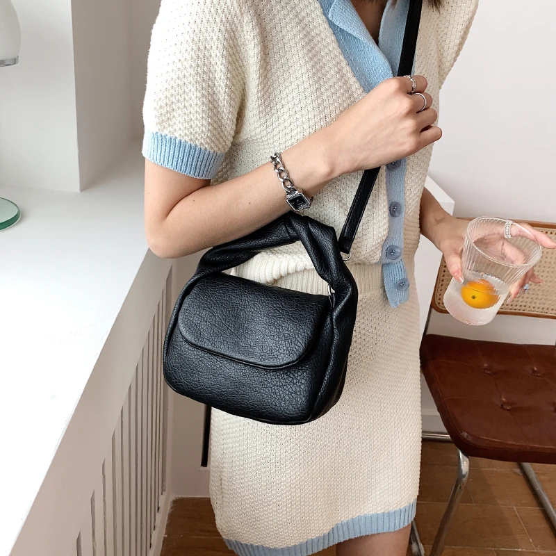Bolsas crossbody pequenas bonitas com alça curta para mulheres, bolsa de ombro de couro PU, bolsas de grife, bolsas coreanas, 2024