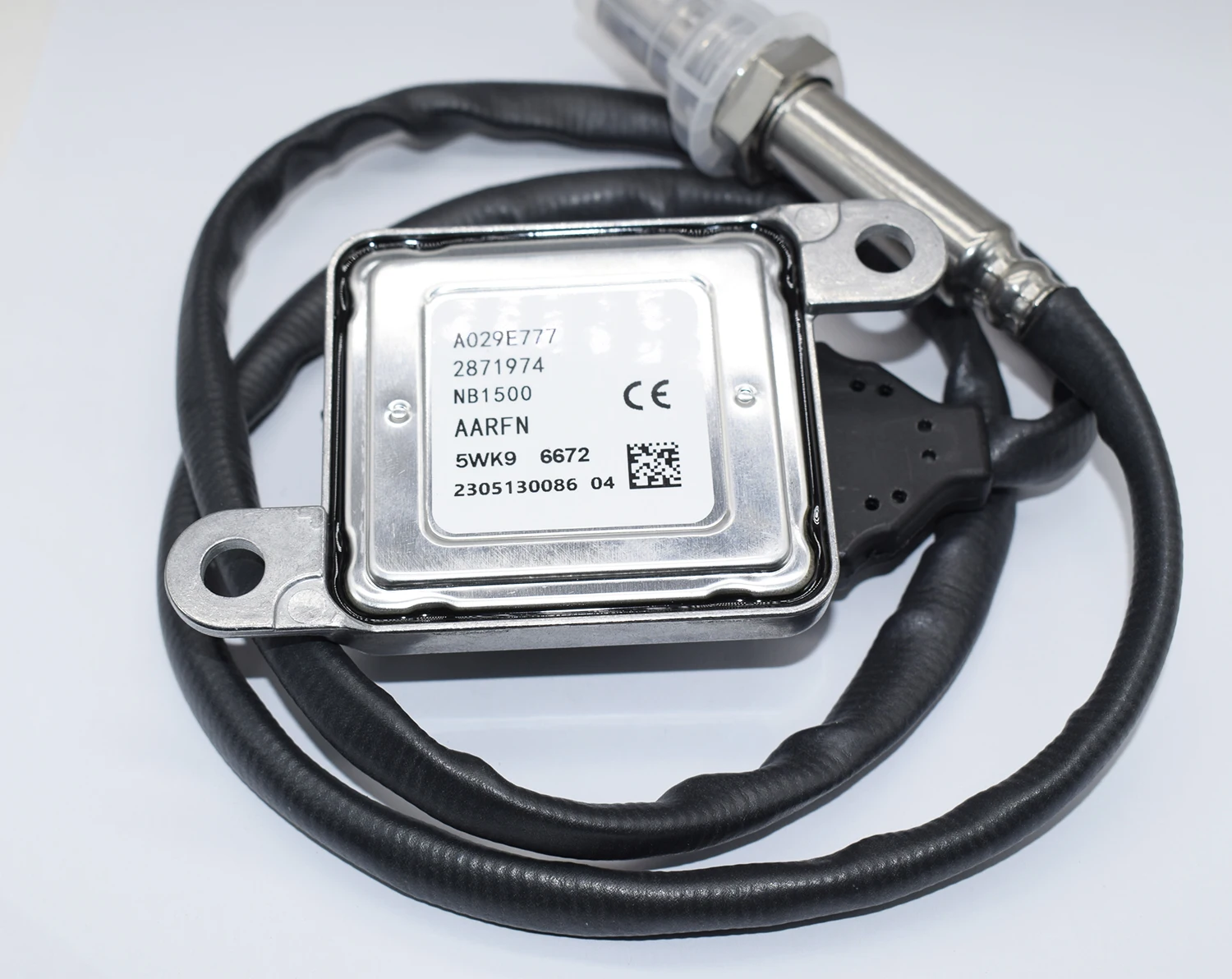 

A029E777 Датчик Nox подходит для Cummins Trucks Diesel Transit 5WK96672 2871974