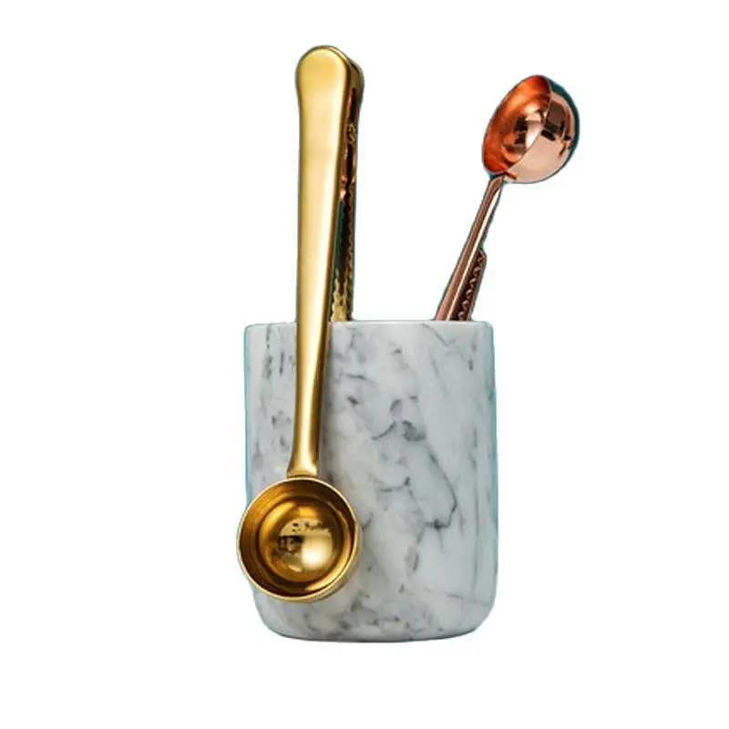 

2 in 1 Stainless Steel Coffee Spoon Multifunction Kitchen Supplies Scoop Sealing Clip Coffee Measuring Spoon Coffeeware