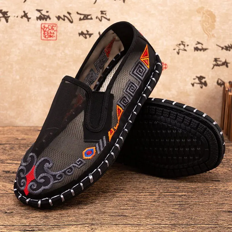chinese ethnic characteristic guaze embroideried old peking shoes men breathable casual flat shoes adult exercise antiskid