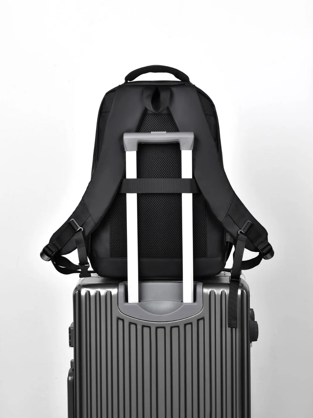 New men's Backpack Senior Sense Business Backpack Men Large Capacity Leather Commuter Computer Bag Travel Outdoor