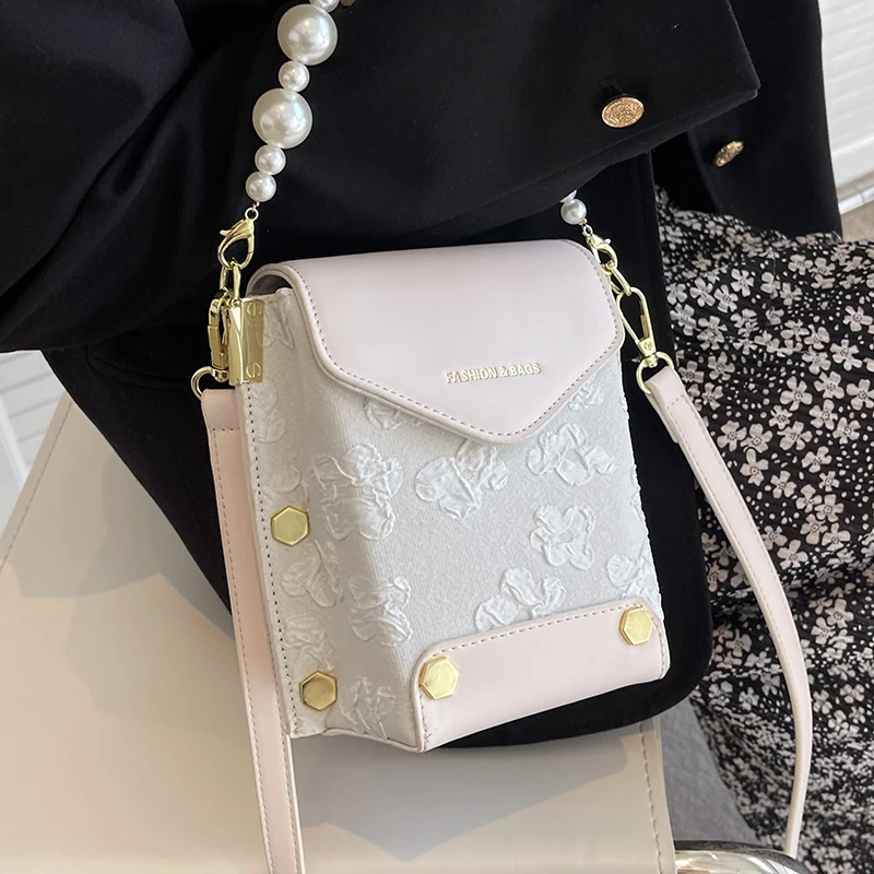 

Fashion Women's Crossbody Bag Pearl Rivet Hasp Flap Pocket Mobile Phone Pack 2023 Summer Female Exquisite Shoulder Bags