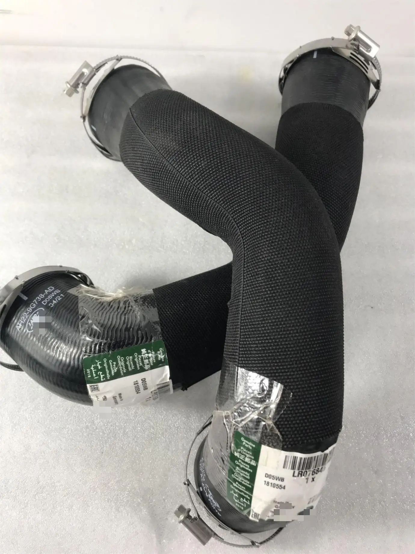 3.0L DIESEL TURBO INTERCOOLER HOSE PIPE TO INTAKE MANIFOLD ELBOW FOR LAND ROVER DISCOVERY 4 RANGE ROVER SPORT LR014234 LR076845