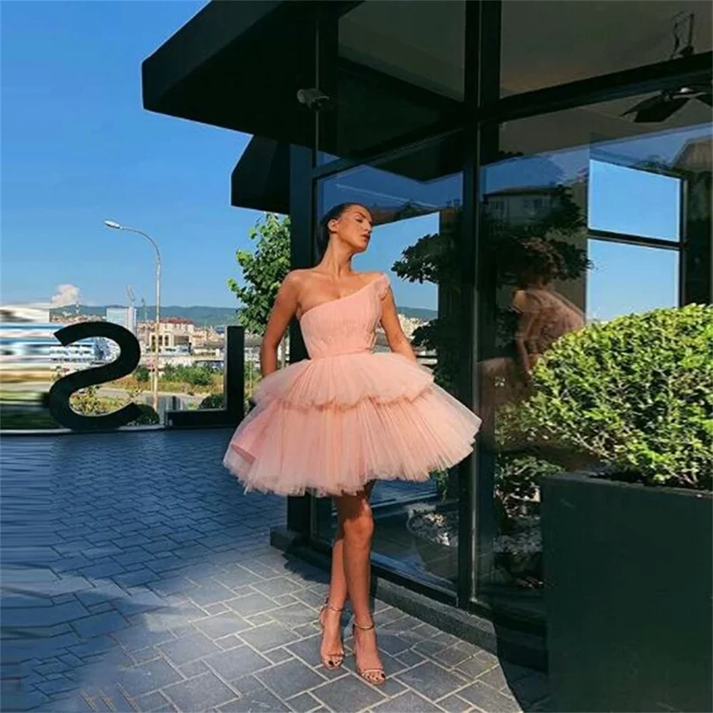

Короткое бальное платье мини розового цвета, вечерние платья на выпускной, элегантное многослойное Тюлевое платье на одно плечо, модное вечернее платье под заказ