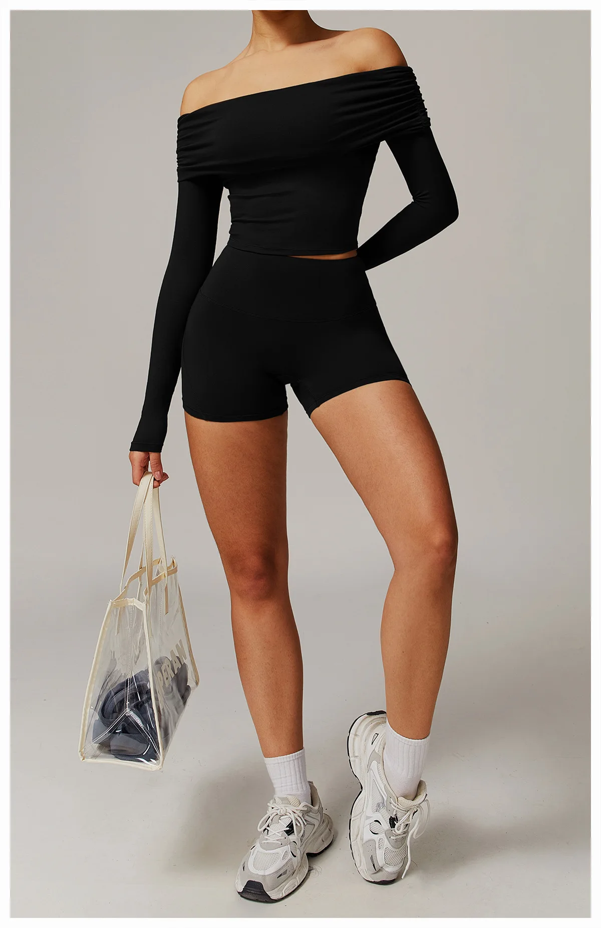 2025 New Yoga Shorts For Women High Waist Lift Sports Outerwear Running Workout Shorts 9152